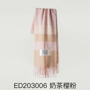 【国内仓包邮】EDGII 秋冬新款棉花糖系列 澳洲羊毛围巾-奶茶樱花粉